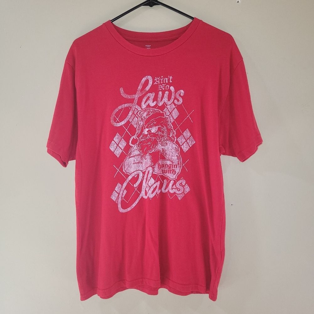 Holiday Time Size Large Men's Hanging with Claus Graphic Red Tee